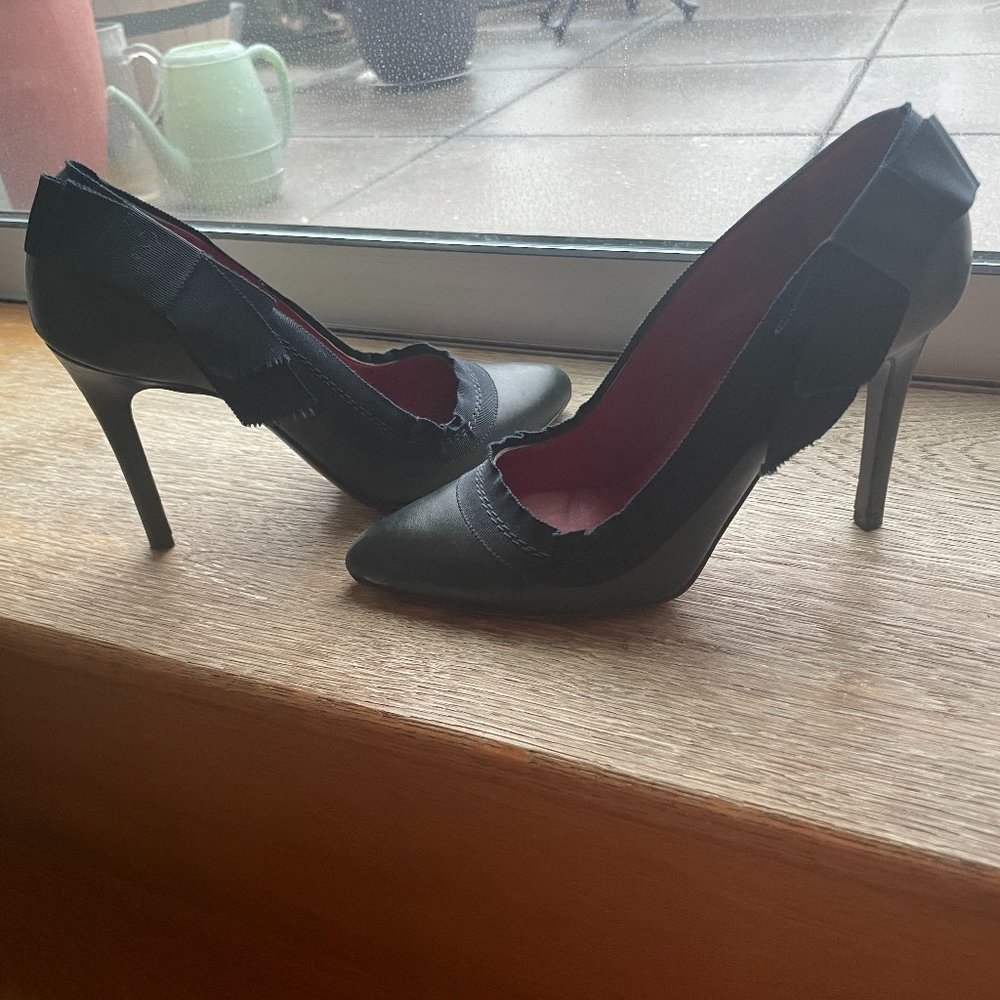 Lanvin Leather stilletos